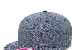 Sugestões da New Era para complementar o look apaixonado