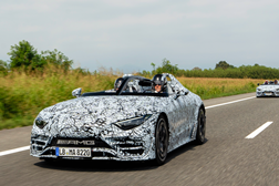 Protótipos do Mercedes-AMG PureSpeed nas fases finais dos testes - Um modelo desportivo de dois lugares completamente aberto, sem tejadilho nem para-brisas