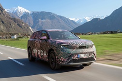 Škoda Peaq: primeiro vislumbre do novo topo de gama elétrico da Škoda - Disponibilizando até sete lugares, mais de 600 quilómetros de autonomia e uma escolha ainda mais alargada para os clientes