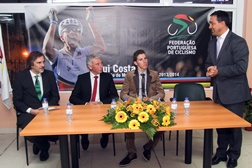 José Poeira e Rui Costa homenageados pela Federação