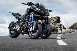 Yamaha Niken Demo Tour