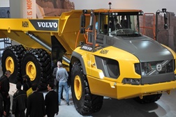 Goodyear desenvolve pneus OTR para o maior camião articulado da Volvo