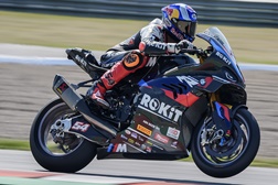 SBK 2024, Most - Razgatlıoğlu continua - 0,3 s de vantagem nos Livres