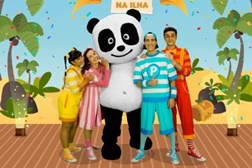 DVD do Musical Na Ilha do Panda e os Caricas já está disponível nas lojas e plataformas digitais
