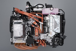 Toyota disponibiliza tecnologia de célula de combustível aos parceiros comerciais  - Marca acredita que o seu volume de negócios de células de combustível aumente 10 vezes no curto prazo