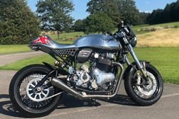 Norton anuncia a edição limitada Dominator Street