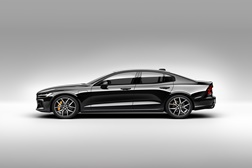 Novo Volvo S60 Recharge - A Volvo Car Portugal anuncia a chegada ao mercado nacional do Novo S60 Recharge.