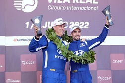 MotoGP, 2022 – Oliveira também já vence em 4 rodas - Vencedor da jornada de Vila Real em Hyundai