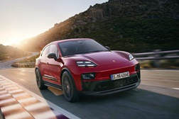 Porsche lança o primeiro Macan GTS totalmente elétrico - Motorização de alta performance, bloqueio do diferencial traseiro com controlo eletrónico e suspensão pneumática desportiva com altura reduzida