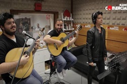 Dia da Mãe: Vasco Palmeirim canta "Fado Filho da Mãe"