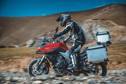 Voge 500DS – Uma trail de média cilindrada com caráter e acessível