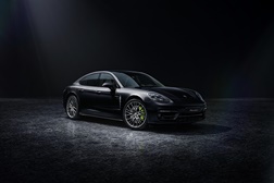 Novo Panamera Platinum Edition - Uma edição muito especial a partir dos 141 mil euros