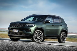 Jeep comemora 80 anos de história e inovação  - Novas séries especiais ‘80th Anniversary’ no Renegade, Compass, Wrangler e Gladiator