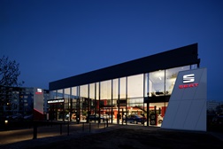 SEAT inaugura o seu principal concessionário em Berlim