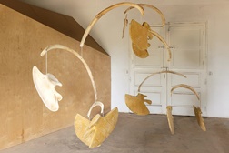 "Ritual Bodies" inaugura na Alfaia, em Loulé, a 18 de setembro - Exposição reúne obras de Christine Henry e Joana Coelho, com curadoria de David Revés e Nicolai Sarbib