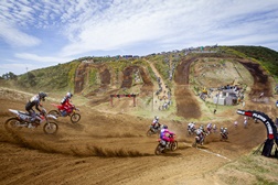 Motocross: clássica da Páscoa em S. Quintino