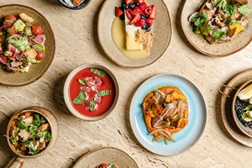 Casa de Pasto da Palmeira vestiu as suas mesas a rigor para o verão - Nova ementa da coleção Primavera/Verão 