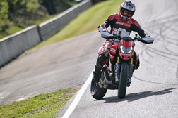 Ducati anuncia novos grafismos para a Hypermotard SP