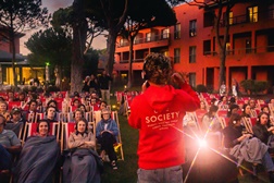 Sheraton Cascais Resort e Cine Society regressam com sessão de Cinema ao Ar Livre a 5 de setembro - Uma noite de cinema sob as estrelas nos jardins