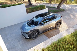 Toyota apresenta preços do BZ4X para o mercado português - Reservas online com várias versões abaixo dos 50 mil euros