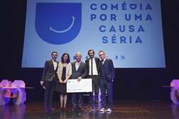 “Comédia por Uma Causa Séria” doa 12 mil euros à Liga Portuguesa Contra o Cancro