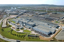 Grupo PSA estuda a possibilidade de produzir mais um modelo na fábrica de Poissy - Modelo Elétrico