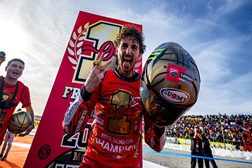MotoGP, 2023, Valencia - Bagnaia Campeão do Mundo - Ducati renova