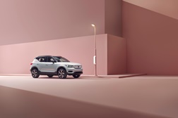 Volvo reforça o seu Departamento de Design - Claudia Braun e de Thomas Stovicek