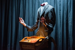 "Aventuras" para toda a família dias 5 e 6 de Abril no TMJB - Teatro Municipal Joaquim Benite em Almada