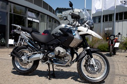 BMW: Três anos de garantia para as motos