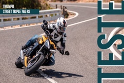 Teste Triumph Street Triple 765 RS 2023 - Um "Sir" de fato amarelo