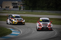 Veloso Motorsport no Estoril com os olhos postos no título