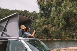 8 lugares em Portugal que parecem ser no estrangeiro - Com a Indie Campers de Norte a Sul
