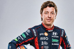 Armindo Araújo no TITANS RX de Montalegre - Campeão Nacional de Ralis é o piloto convidado na estreia da competição em Portugal