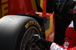 Sob pressão: um guia sobre o ar nos pneus Dunlop