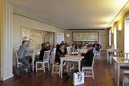 Centro de Provas da Churchill’s distinguido com Lux 2016 Hospitality Awards 