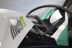 MotoE – Incêndio numa moto durante a noite assusta o paddock