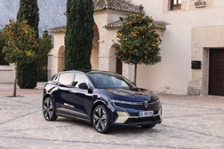Renault: tecnologias e-Tech e estratégia orientada para o valor trazem resultados - Resultados comerciais do 1º semestre de 2022