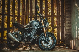 Voge 500AC – Uma neo-retro para a carta A2