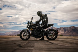 Zero Motorycles comemora os seus 20 anos com uma SR/F de edição limitada