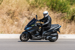Kymco Xciting 400 - Excitante e Divertida