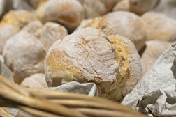 Festa do Pão de Vale de Ílhavo 2025 - Com queijos e enchidos da Guarda e showcookings
