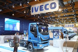Salão de Bruxelas 2017: IVECO apresenta todas as versões da multipremiada gama Novo Daily Euro 6  
