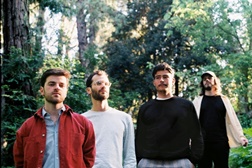Salto editam novo disco "Férias em Família"