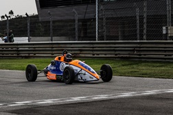 Single Seater Series: Algarve pune Miguel Lobo
