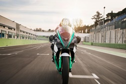 MotoGP - Está finalmente apresentado o FIM Enel MotoE