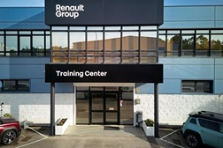 Grupo Renault investe meio milhão de euros em novo Centro de Formação no Seixal - Oficina técnica de última geração e um estúdio de gravação para conteúdos digitais e webinars