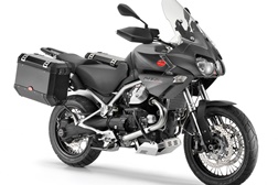 Moto Guzzi prepara o retorno da Stelvio