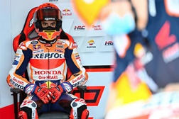 MotoGP 2022 GP Indonésia, MotoGP - Corrida atrasada, Márquez fora - Chuva torrencial atrasa a prova da classe rainha