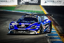 Problema técnico impede vitória de Henrique Chaves - Próxima ronda do GT World Challenge Europe Endurance Cup será no dia 2 de Outubro